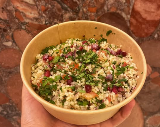 Tabulé De Bulgur Con Hierbas Y Granada