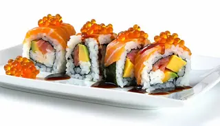 Uramaki queen roll