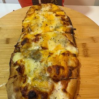 Pinsa romana Montañesa