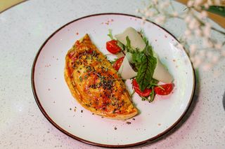 Кальцоніні з креветками, томатами та броколі (280г)