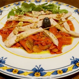 Ensalada de pimientos asados con ventresca