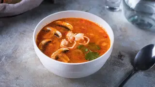 Д.Том ям