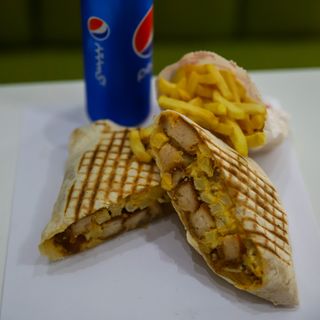 Tacos Nuggets, Frites, Boisson au Choix