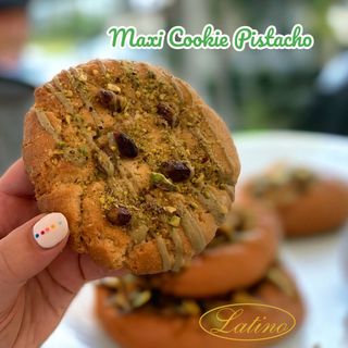 MAXI COOKIES RELLENA CON CREMA PISTACHO 