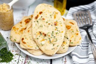 Garlic naan