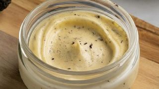 Salsitas. Veganesa de Trufa