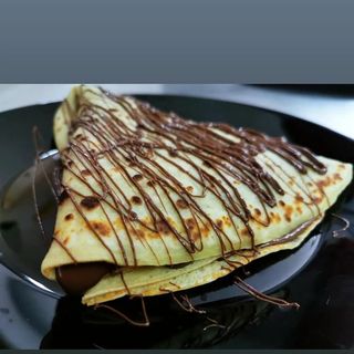 Palačinka sa nutelom i plazmom