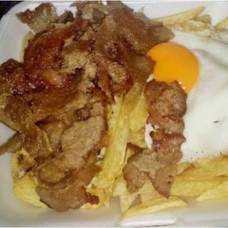 Combinado Patatas, Huevo y Lomo