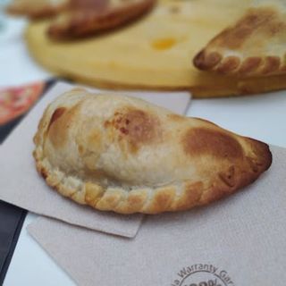 Empanada De 4 Quesos