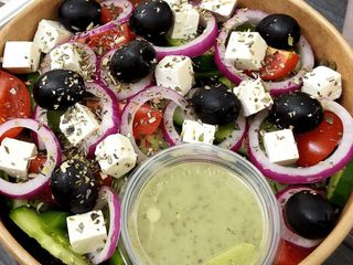 WEGE Sałatka grecka z serem Feta