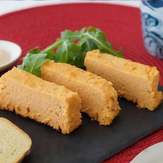 Pate De Cabracho A Las Dos Salsas