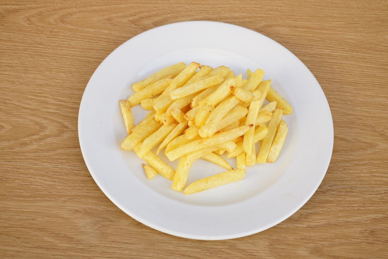 Ración De Patatas Fritas Caseras