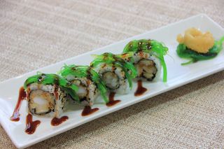 U6a Uramaki ika - 4 pezzi