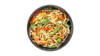 Локшина удон з овочами