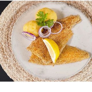 File de pastrav in crusta cu mamaliguta si mujdei