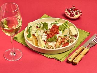 Вишукана добірка крафтових сирів (300g)