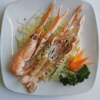 132. Scampi alla piastra