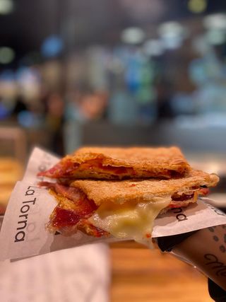 Planchado De Cristal Con Jamon Iberico Y Queso