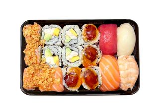 B12. Especial Salmão 16 Peças