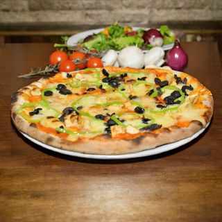 Pizza cu piept de pui mica Ø22cm