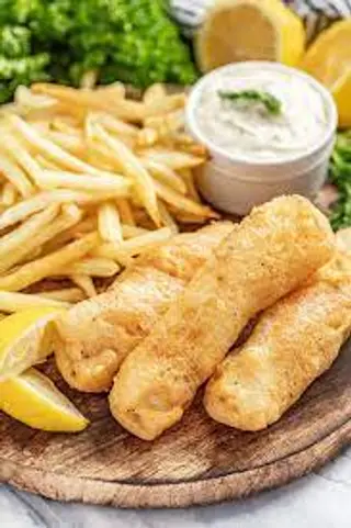 Beer Battered Fish N Chips Served With Tartar Sauce