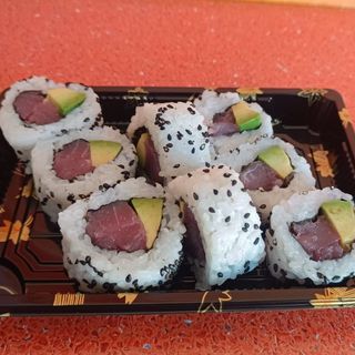 Atún roll (8 pzas.)