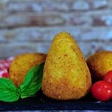 Aranchino Siciliano De Ragú