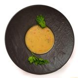 Juneća čorba porcija