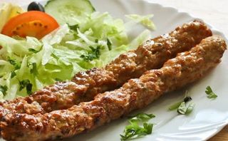 178 Menú Brocheta De Carne Picada De Ternera 