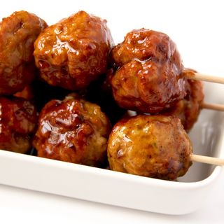 Yakitori de bolas de pollo
