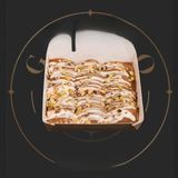 12 palačinki, 1 čokoladni preliv, 1 zrna