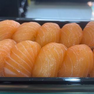 Sushi de Salmón (10 uds.)
