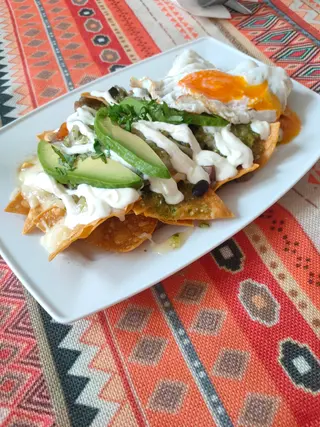 Chilaquiles de Pollo (picante)