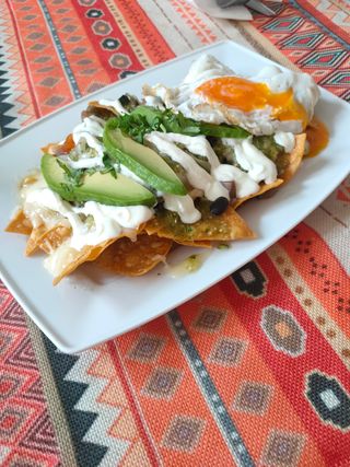 Chilaquiles de Pollo (picante)