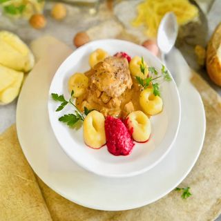 Filety cielęce z borowikami w śmietanie