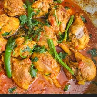 Shinwari karahi de pollo (1/2 kg.)