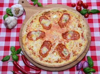 Pizza Spiattro formaggi 50 cm