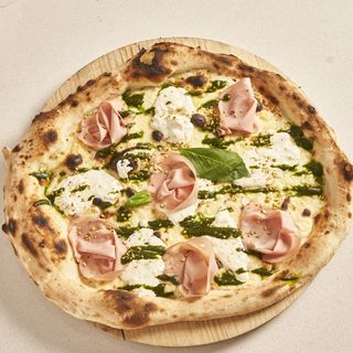 Pizza Bologna (Mediana)