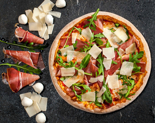 Пица Прошуто Крудо 30 см