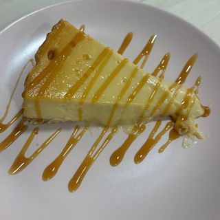 Cheesecake de dulce de leche (porción)