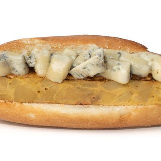 15. Tortilha de batata e queijo gorgonzola