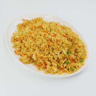 787 Pirinac sa karijem, piletinom i povrćem