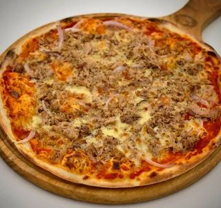 Pizza Tuna