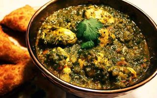 80. Chicken Saag