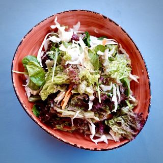 mix de salată verde cu ruccola