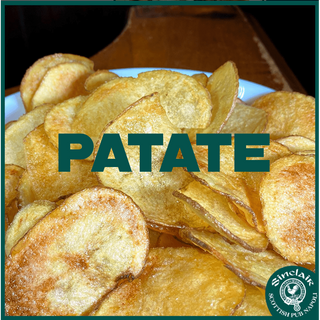 Patate fresche con polpettine fritte e formaggio