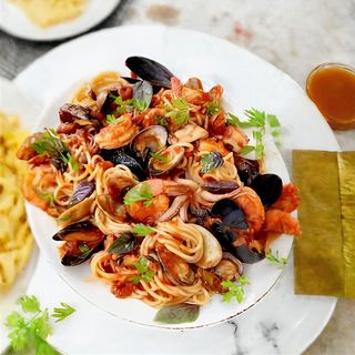 Pasta Fruit De Mer