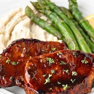 SWEET&SOUR PORK(Served with either rice,chips,chapati,ugali)