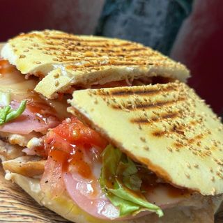 Campero De Bacon Y Huevo