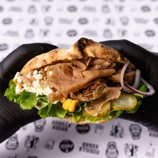 Gorilla chicken tortilja